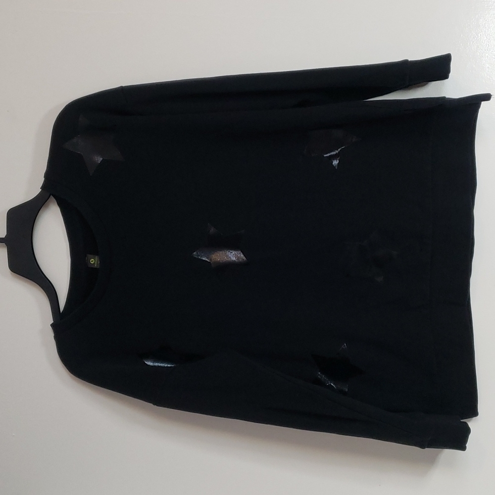 ❣XERSION ACTIVEWEAR SWEATER SIZE M COLOR BLACK USED. GOOD CONDITION.❣